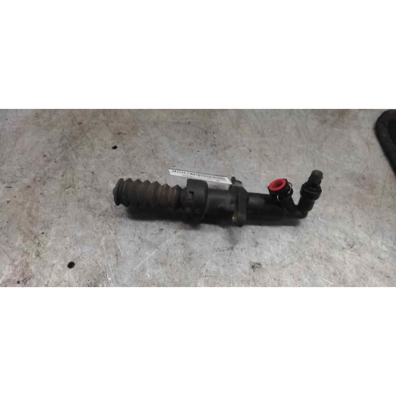 Recambio de bombin embrague para peugeot 307 cc (s1) 2.0 referencia OEM IAM 2