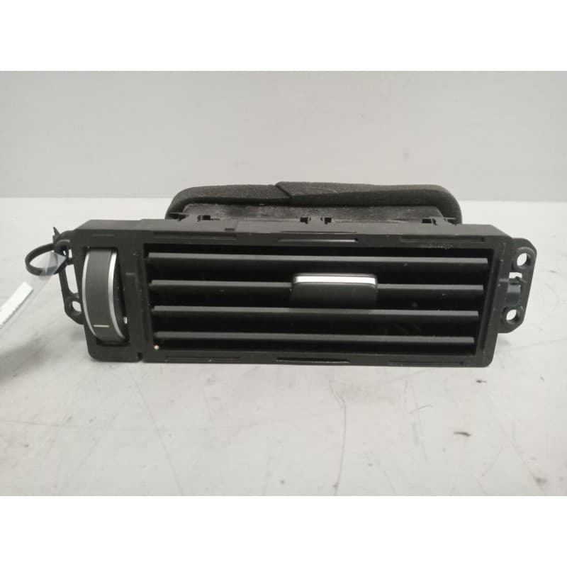 Recambio de difusor calefaccion para volvo fh 500 referencia OEM IAM 82246426 - Blanco