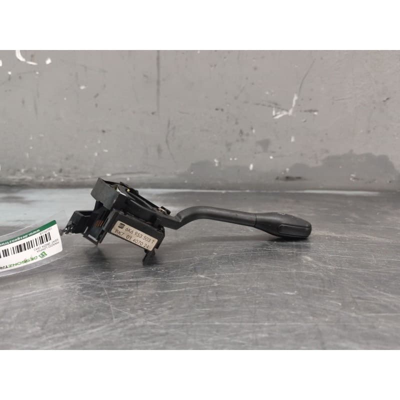 Recambio de mando limpia para seat ibiza (6k) básico referencia OEM IAM 6K6953503T 2