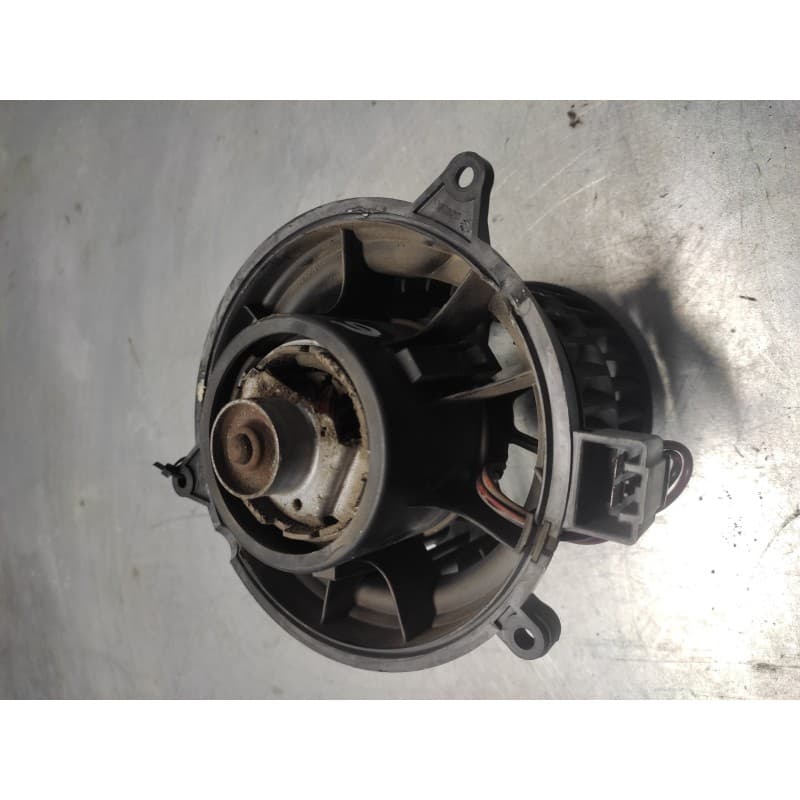 Recambio de ventilador calefaccion para ford fiesta (cbk) ambiente referencia OEM IAM