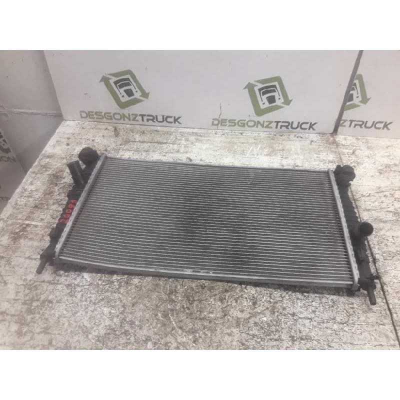 Recambio de radiador agua para ford c-max (cb3) style referencia OEM IAM 3M5H8005RK - Blanco 2
