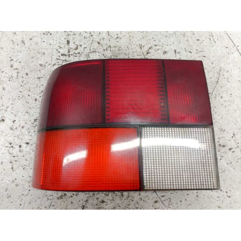 Recambio de piloto trasero izquierdo para renault 19 (b/c/l53) 1.4 referencia OEM IAM - Gris