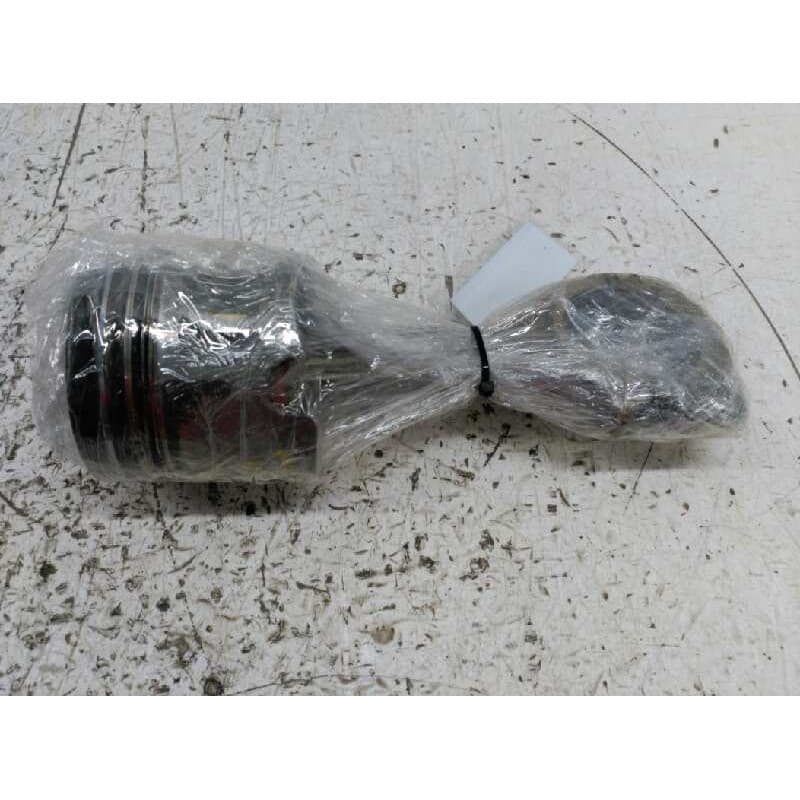 Recambio de piston para volkswagen golf iv berlina (1j1) básico referencia OEM IAM - Rojo 2