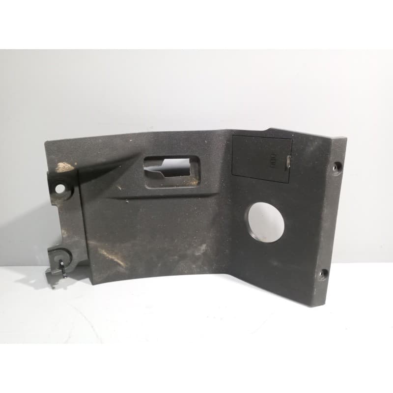 Recambio de guarnecidos varios para volvo fh 500 referencia OEM IAM 82415366 - Blanco 2