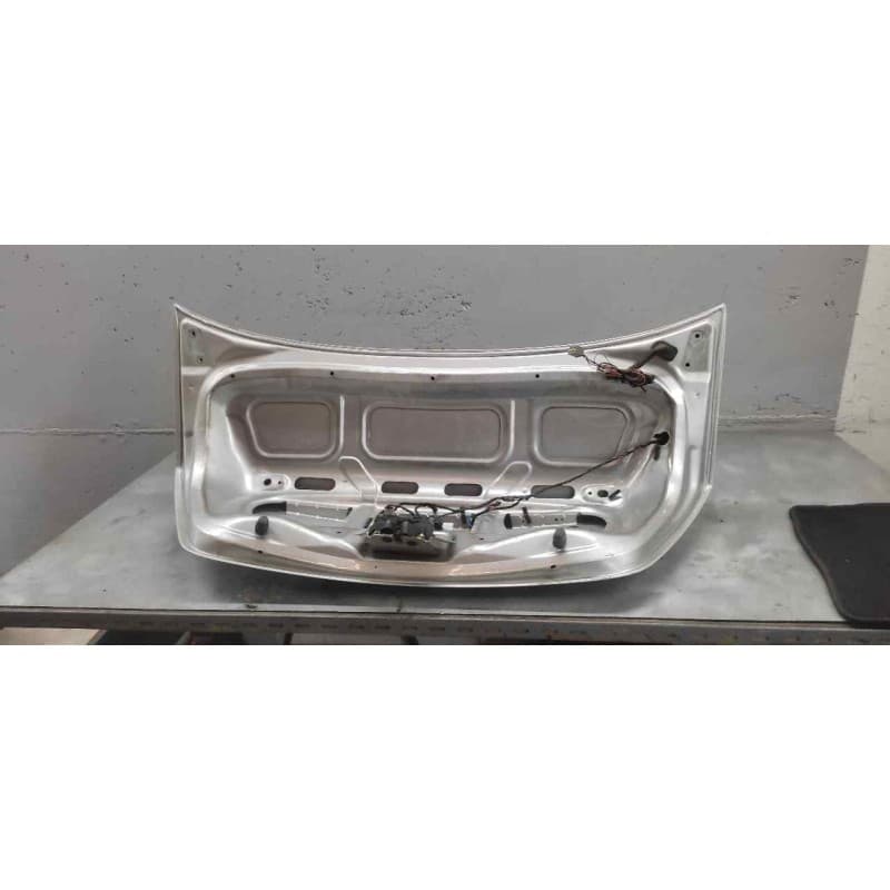 Recambio de tapa maletero para ford mondeo berlina (ge) 2.0 tdci cat referencia OEM IAM 4