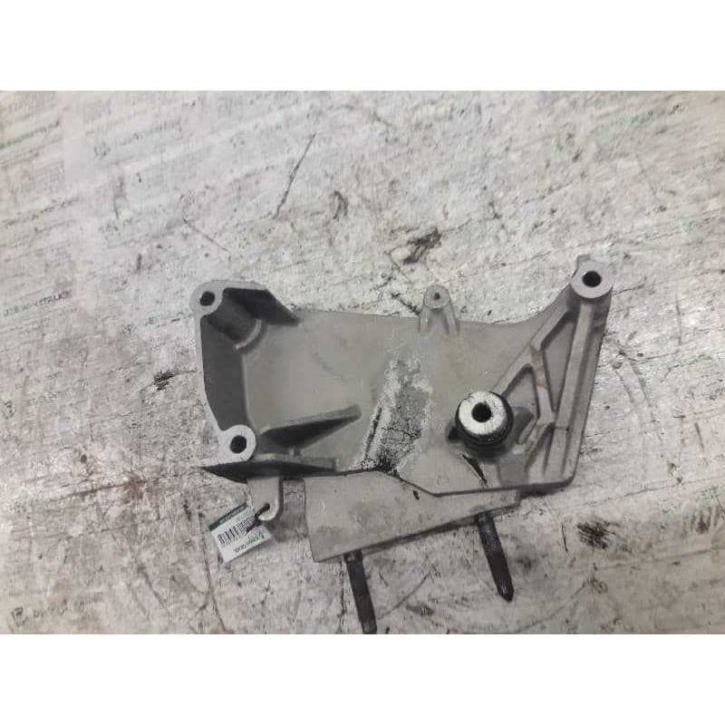 Recambio de soporte motor para kia carens 2.0 crdi ex monovolumen referencia OEM IAM 3