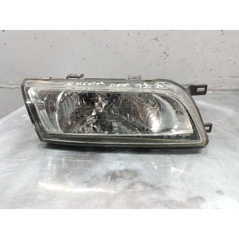 Recambio de faro izquierdo para nissan almera (n15) gx referencia OEM IAM