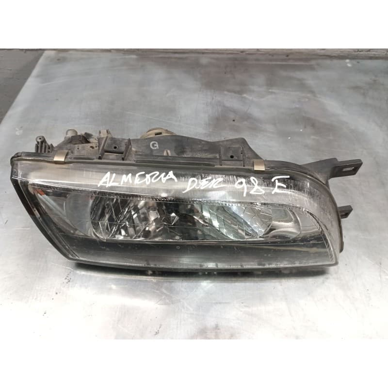 Recambio de faro izquierdo para nissan almera (n15) gx referencia OEM IAM 4