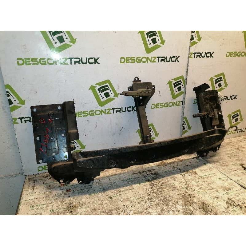 Recambio de travesaño inferior para nissan murano (z50) básico referencia OEM IAM 3
