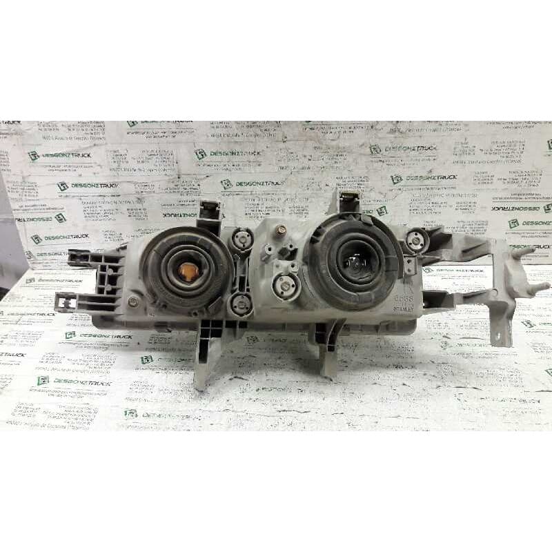 Recambio de faro derecho para honda accord (ca) referencia OEM IAM 2