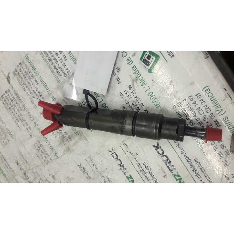 Recambio de inyector para seat leon (1m1) sport referencia OEM IAM 038130202 - Rojo