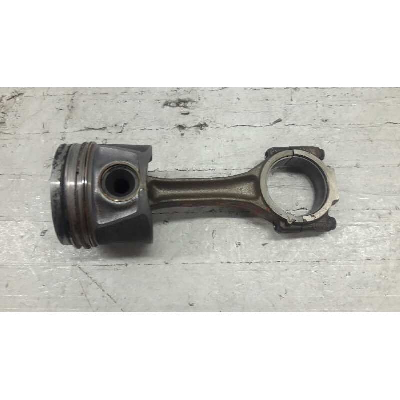 Recambio de piston para seat leon (1p1) stylance / style referencia OEM IAM  1 - Negro