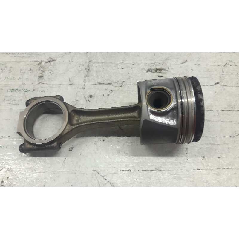 Recambio de piston para volkswagen golf v berlina (1k1) highline referencia OEM IAM  4
