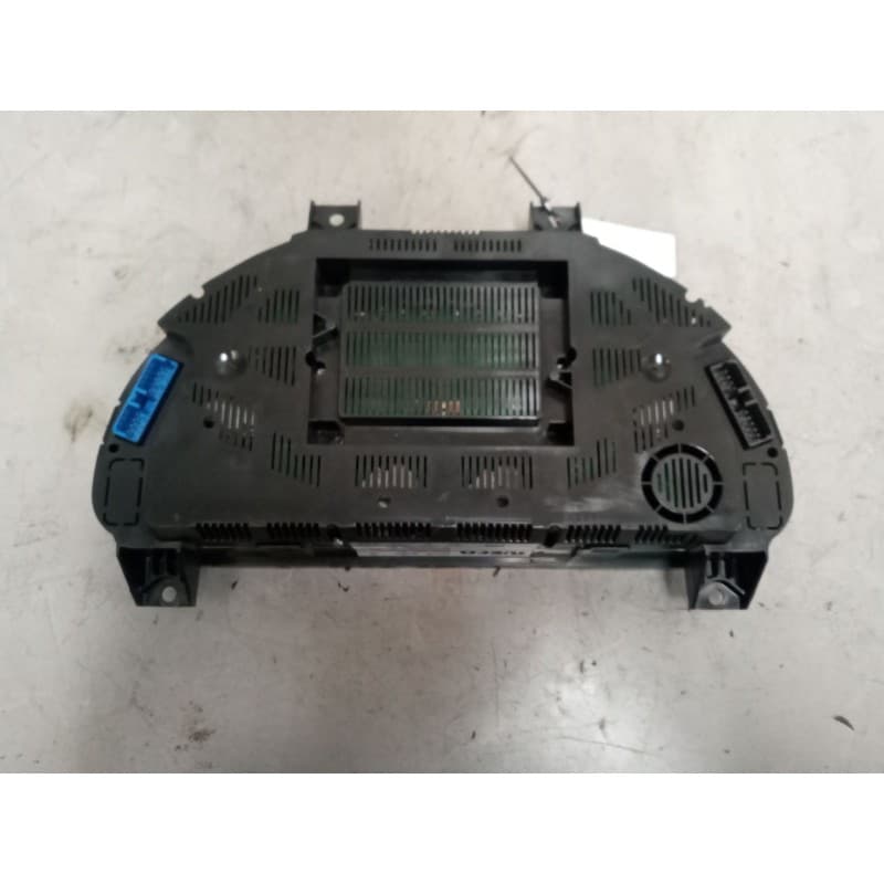 Recambio de cuadro instrumentos para iveco eurocargo referencia OEM IAM 504158813 - Blanco 2