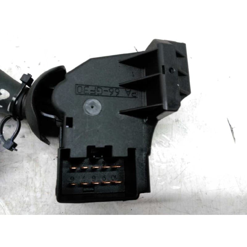 Recambio de mando limpia para ford focus berlina (cak) ghia referencia OEM IAM 1097541 - Negro 2