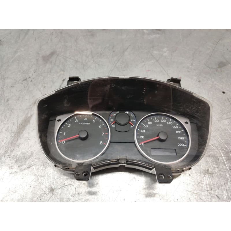 Recambio de cuadro instrumentos para hyundai i20 city s referencia OEM IAM 940131J200 - Gris