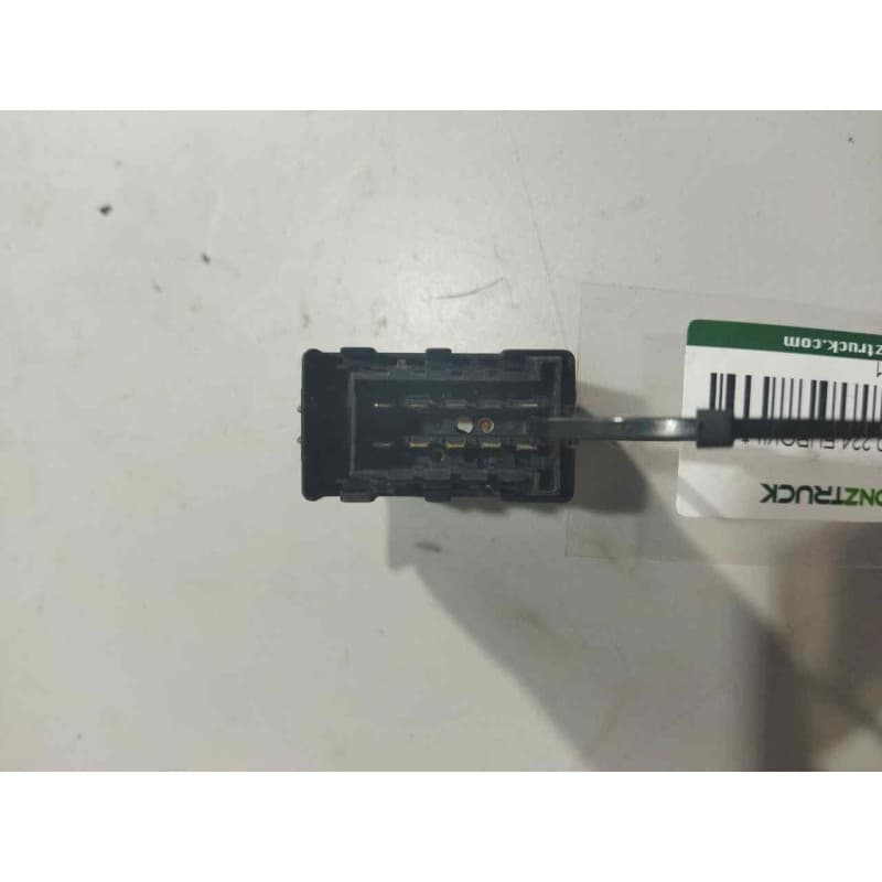 Recambio de warning para man l2000 9.153-10.224 euroi/ii referencia OEM IAM - Blanco 2