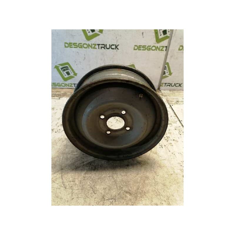 Recambio de llanta para citroën c15 referencia OEM IAM   13''-4 TORNILLOS 2