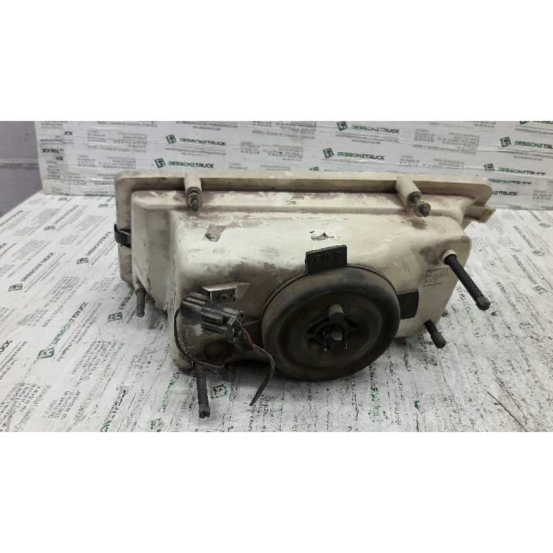 Recambio de faro derecho para mg montego referencia OEM IAM 2