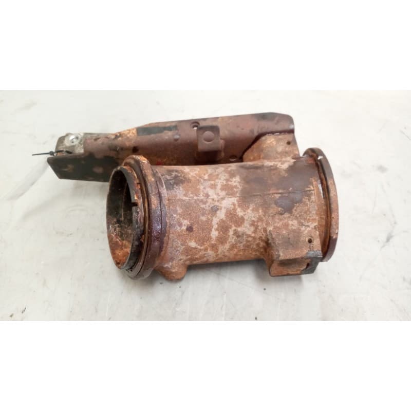 Recambio de caja mariposa para volvo fm 460 12.8 diesel referencia OEM IAM 22600390 - Blanco