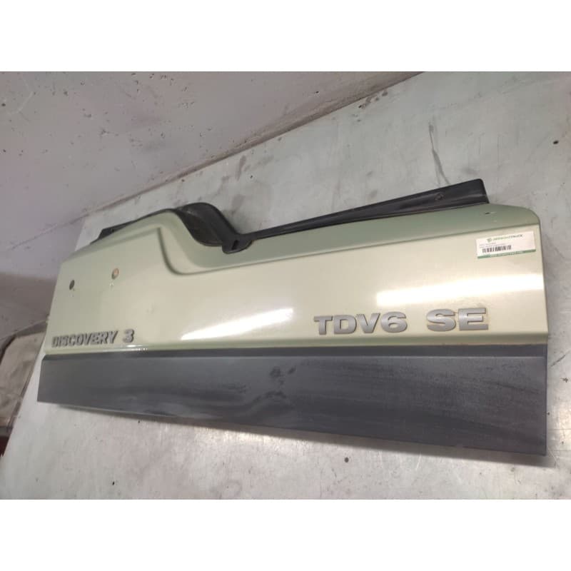 Recambio de tapa maletero para land rover discovery v6 td se referencia OEM IAM - Verde