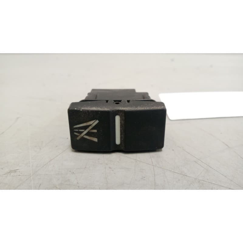 Recambio de interruptor para man tgs referencia OEM IAM 81255030319 - Blanco