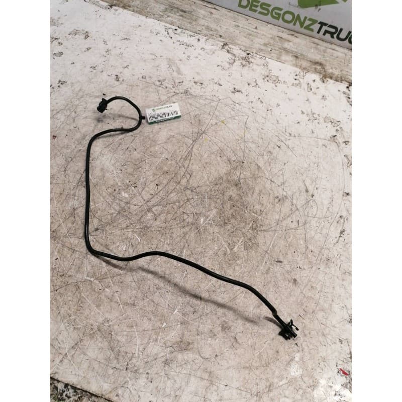 Recambio de tubo para peugeot 308 sw envy referencia OEM IAM   RADIADOR AGUA - Negro