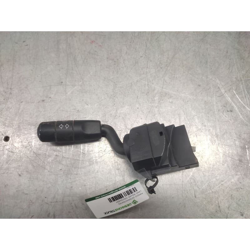 Recambio de mando intermitentes para land rover discovery v6 td se referencia OEM IAM - Verde