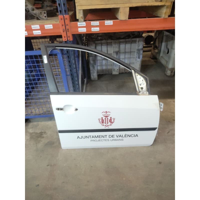 Recambio de puerta delantera derecha para ford fiesta (cbk) ambiente referencia OEM IAM - Blanco