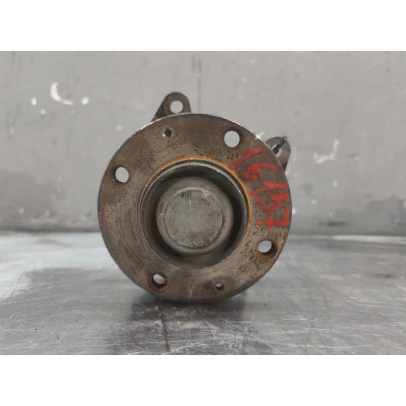 Recambio de buje trasero derecho para peugeot 307 (s1) xr referencia OEM IAM