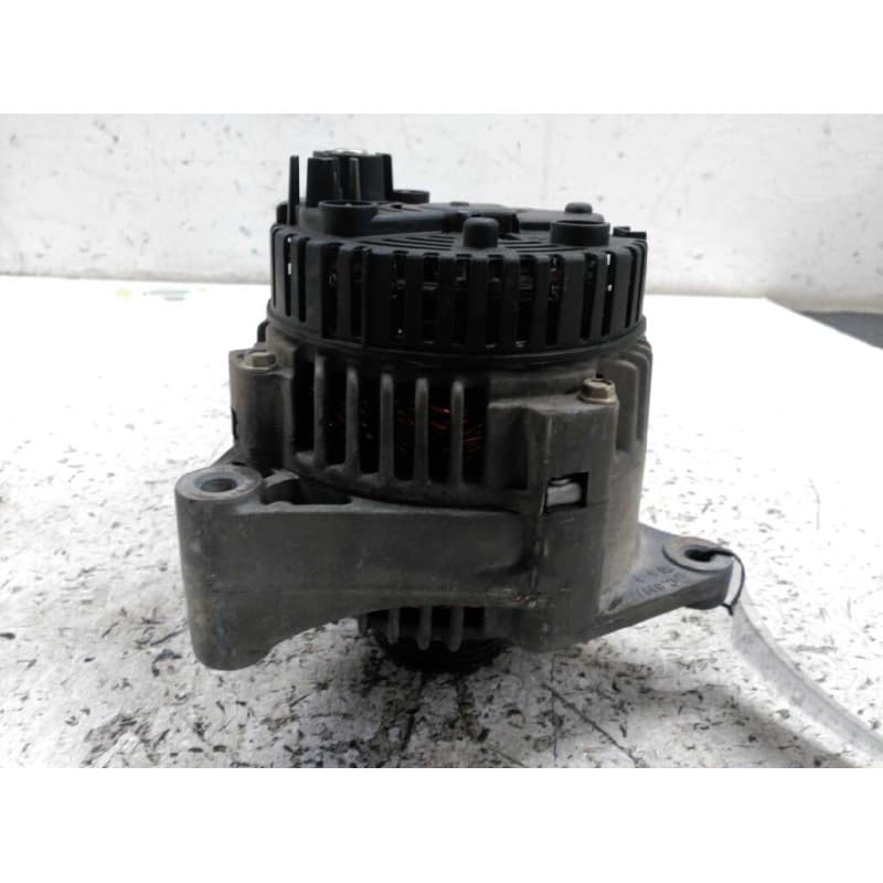 Recambio de alternador para citroën saxo 1.1 referencia OEM IAM 3