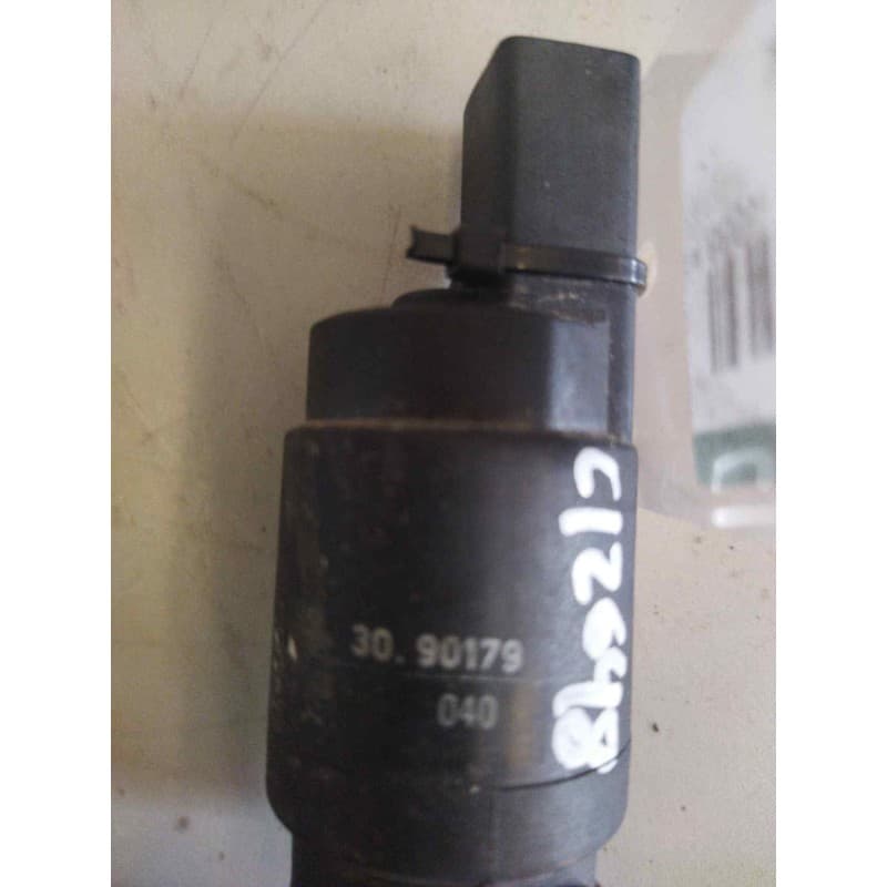Recambio de bomba limpia para iveco daily chasis- cabina (1999 =>) referencia OEM IAM - Blanco 3