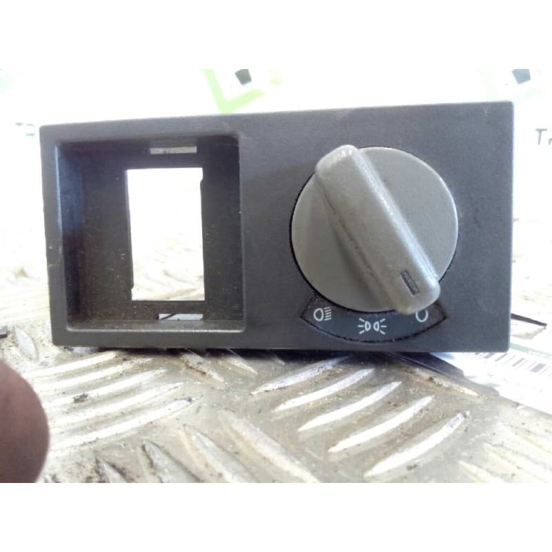 Recambio de mando luces para iveco eurotech cursor (mh) 7.8 diesel referencia OEM IAM - Blanco