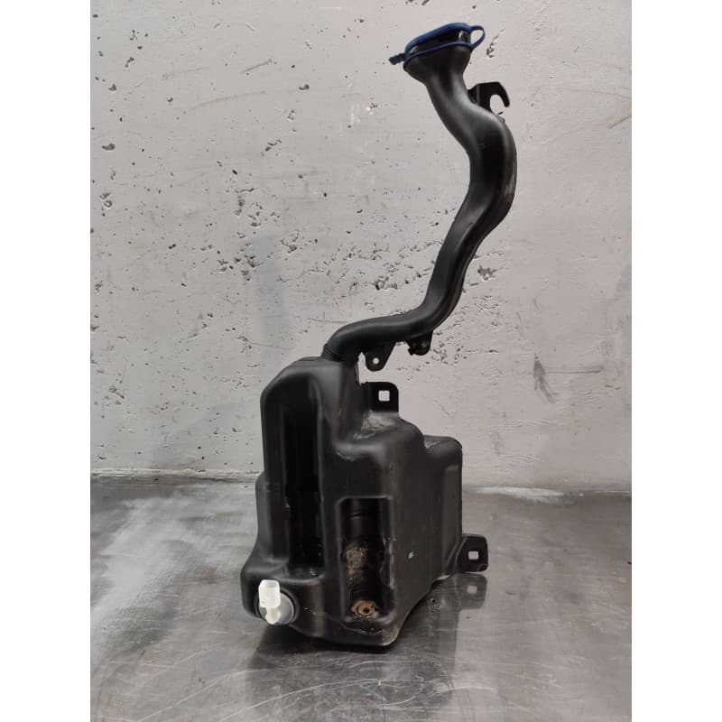 Recambio de deposito limpia para infiniti q30 1.5 d referencia OEM IAM A2468690220 - Gris 2