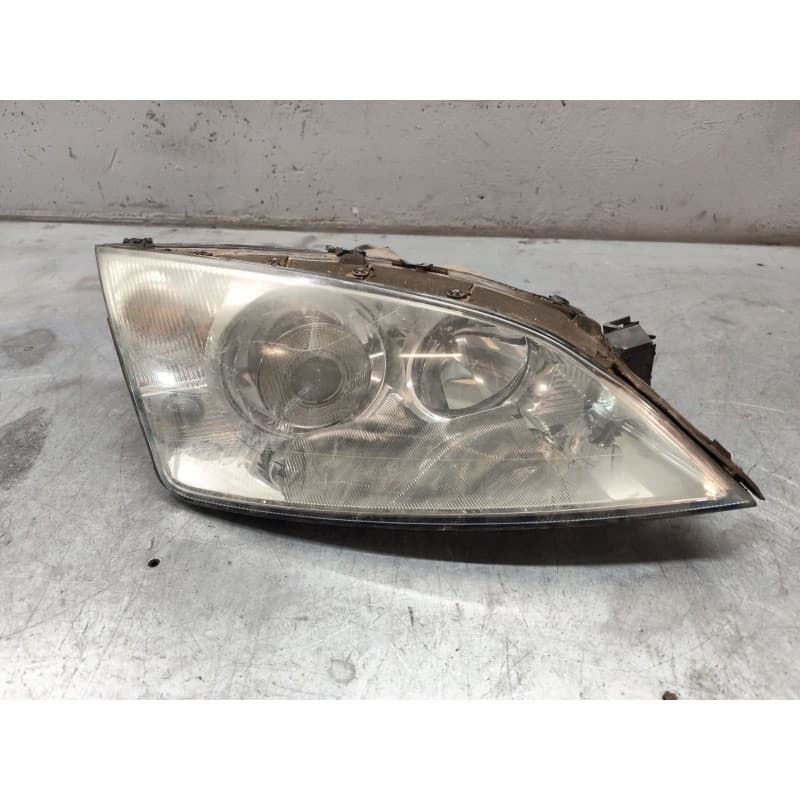 Recambio de faro derecho para ford mondeo iii sedán (b4y) 2.0 16v referencia OEM IAM