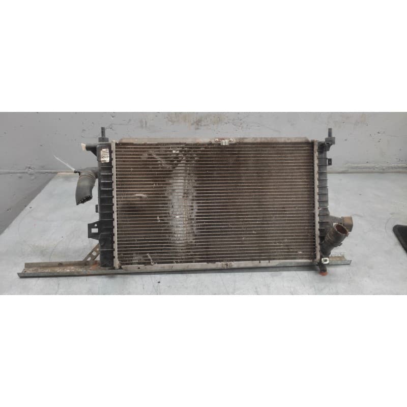 Recambio de radiador agua para opel astra h ber. 1.7 16v cdti referencia OEM IAM - Gris
