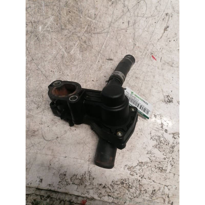 Recambio de pipa termostato para ford focus berlina (cap) ambiente (d) referencia OEM IAM - Negro