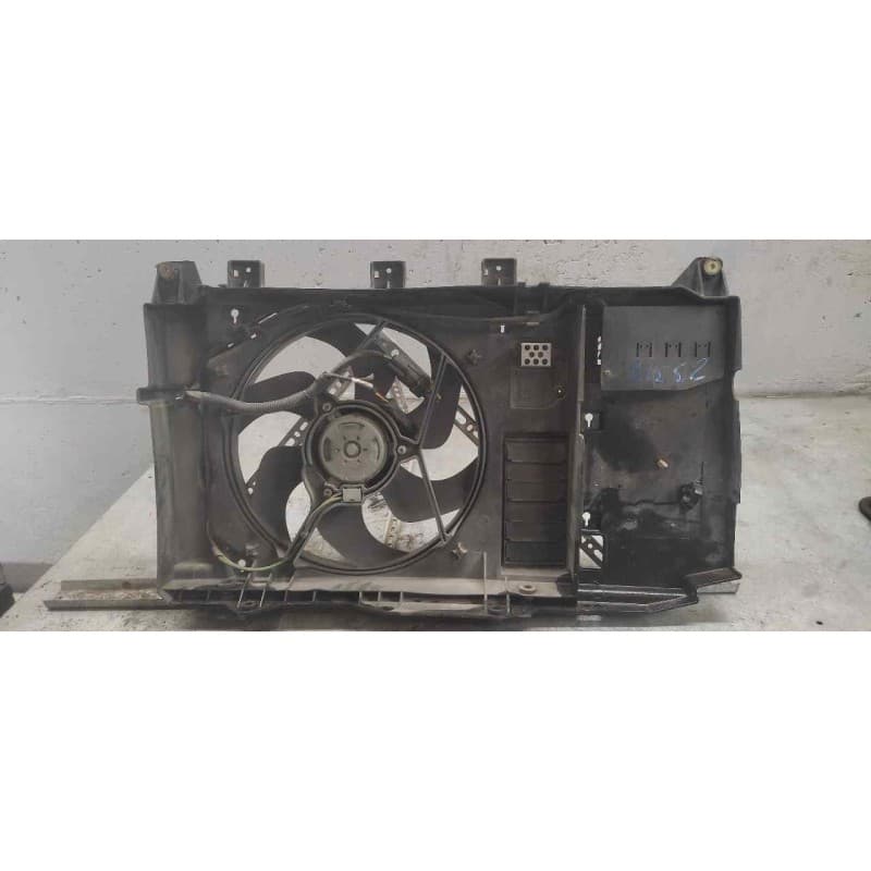 Recambio de electroventilador para citroën xsara picasso 1.8 16v sx referencia OEM IAM - Azul 2