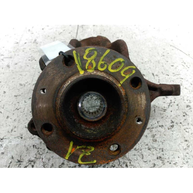 Recambio de mangueta delantera izquierda para citroën c3 1.4 sx referencia OEM IAM