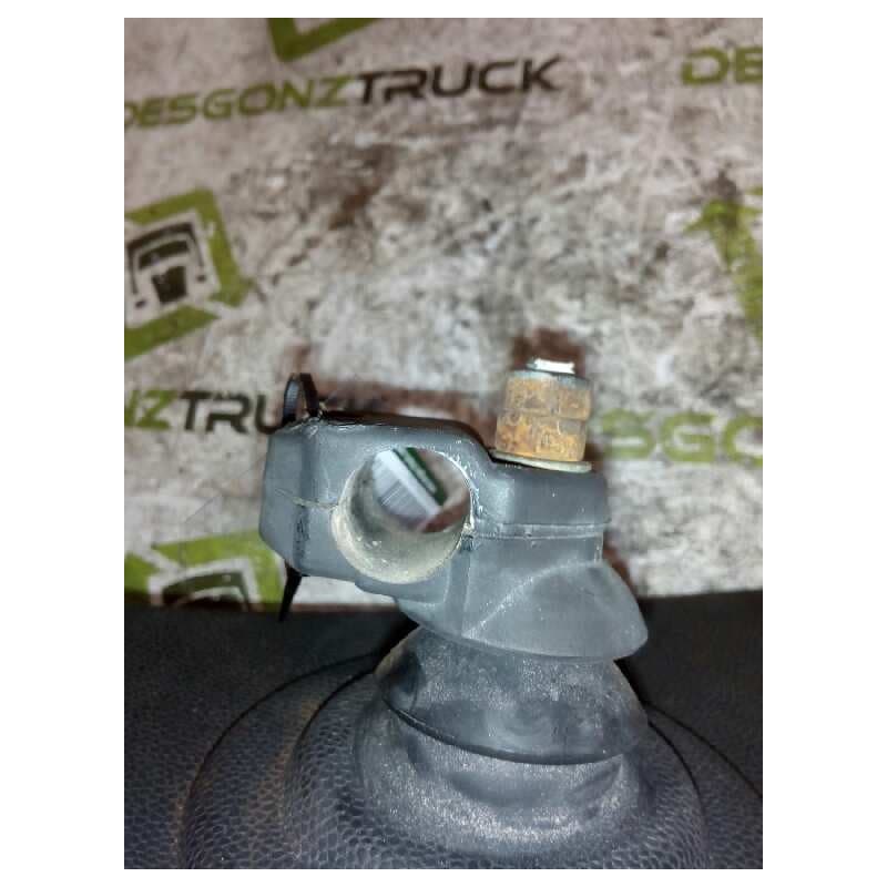 Recambio de retrovisor auxiliar para pegaso trucks serie 1200 1236 referencia OEM IAM 2