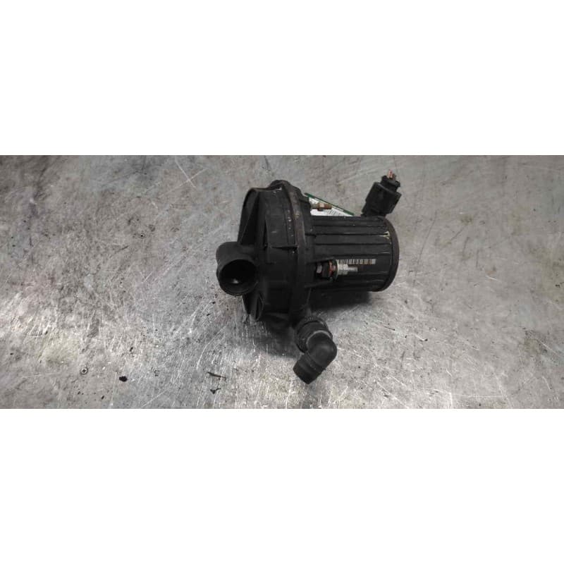 Recambio de valvula egr para audi a3 (8l) 1.6 referencia OEM IAM 06A959253B 2