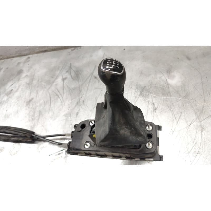 Recambio de palanca cambio para skoda scala (nw1) 1.5 tsi referencia OEM IAM 5Q0711061F - Gris 4