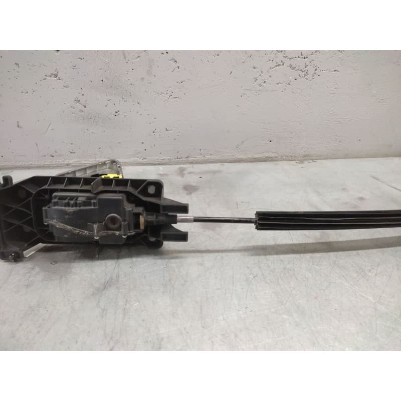 Recambio de palanca cambio para skoda rapid ambition referencia OEM IAM - Blanco 3
