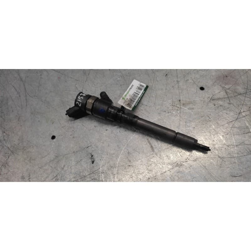 Recambio de inyector para kia carens (un) active referencia OEM IAM 0445110258 2 PINS - Gris