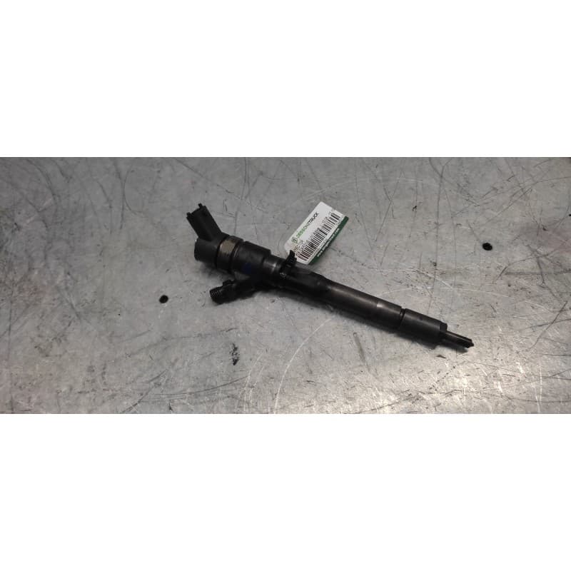 Recambio de inyector para kia carens (un) active referencia OEM IAM 0445110258 2 PINS - Gris