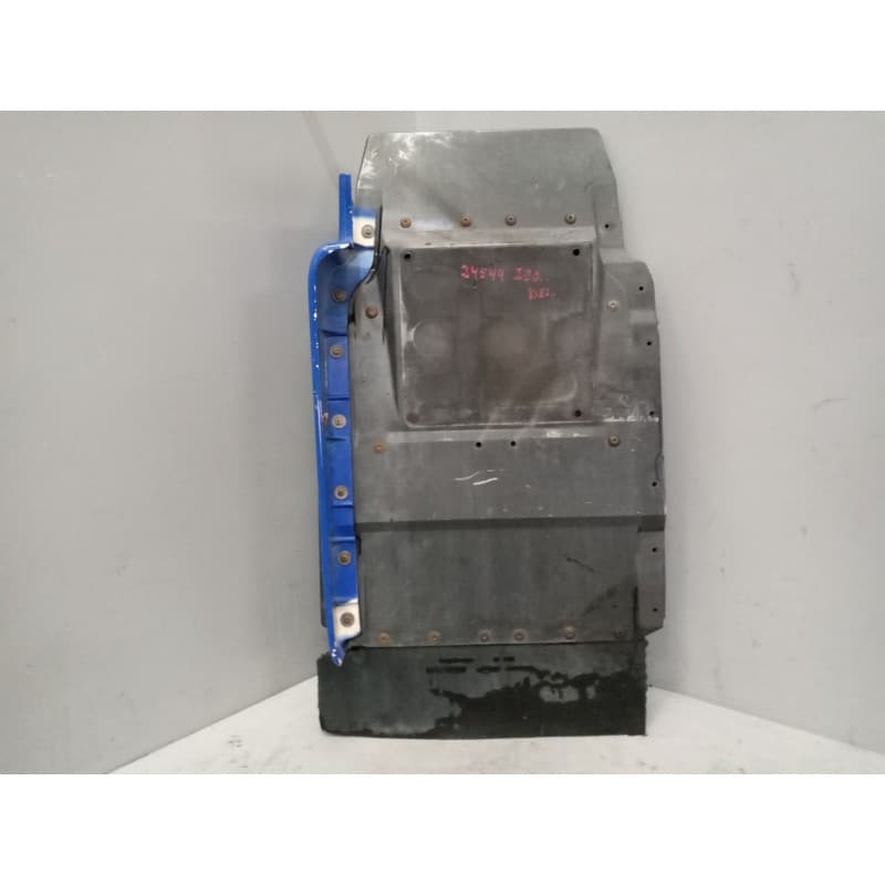 Recambio de guardabarros delantero izquierdo para man tgx 18 referencia OEM IAM - Azul