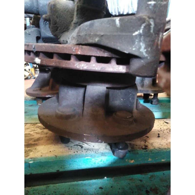Recambio de buje delantero para nissan cabstar e 3.0 diesel referencia OEM IAM - Blanco 3