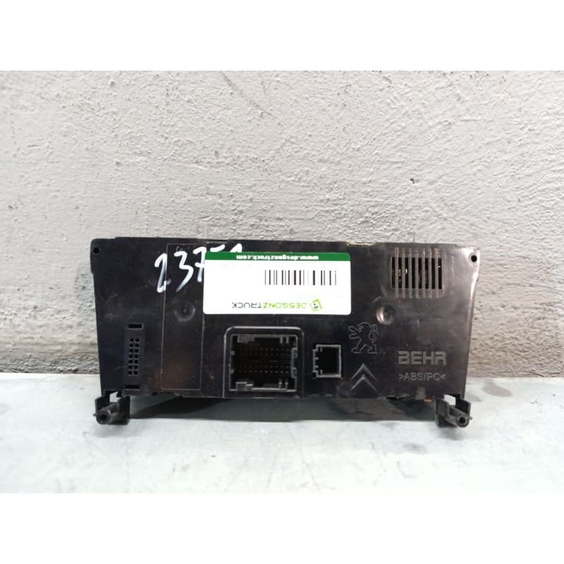 Recambio de mando climatizador para peugeot 5008 referencia OEM IAM 96738323XT 3