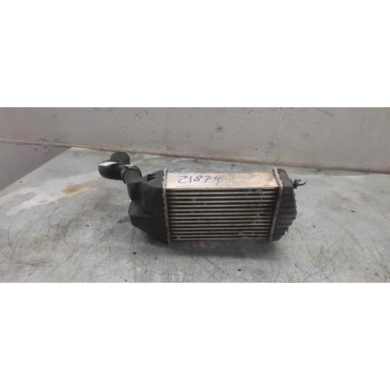 Recambio de intercooler para opel astra h ber. cosmo referencia OEM IAM 13213402