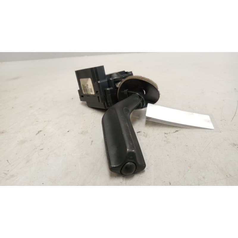 Recambio de mando limpia para renault magnum ab diesel referencia OEM IAM 7421535700 - Blanco 2
